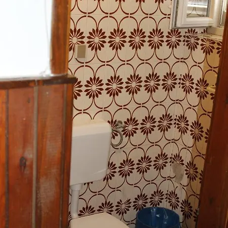 Goran's Place フヴァル