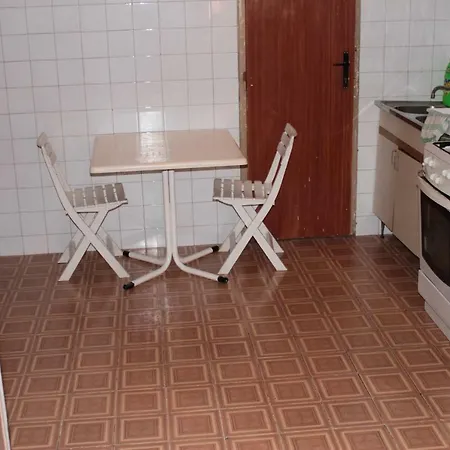 Goran's Place 2* フヴァル