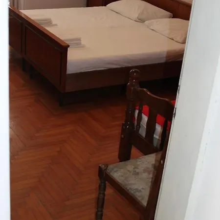 Vendégház Goran's Place 2*