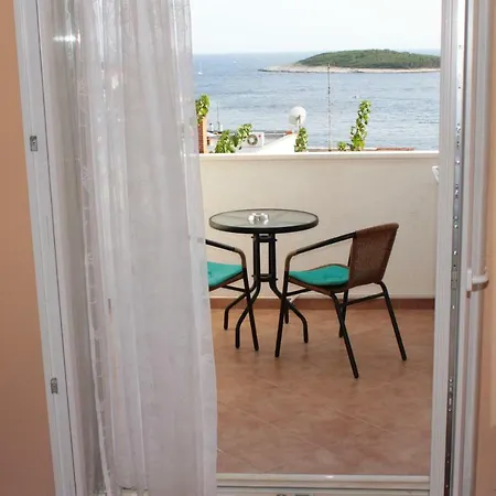 Vendégház Goran's Place 2*